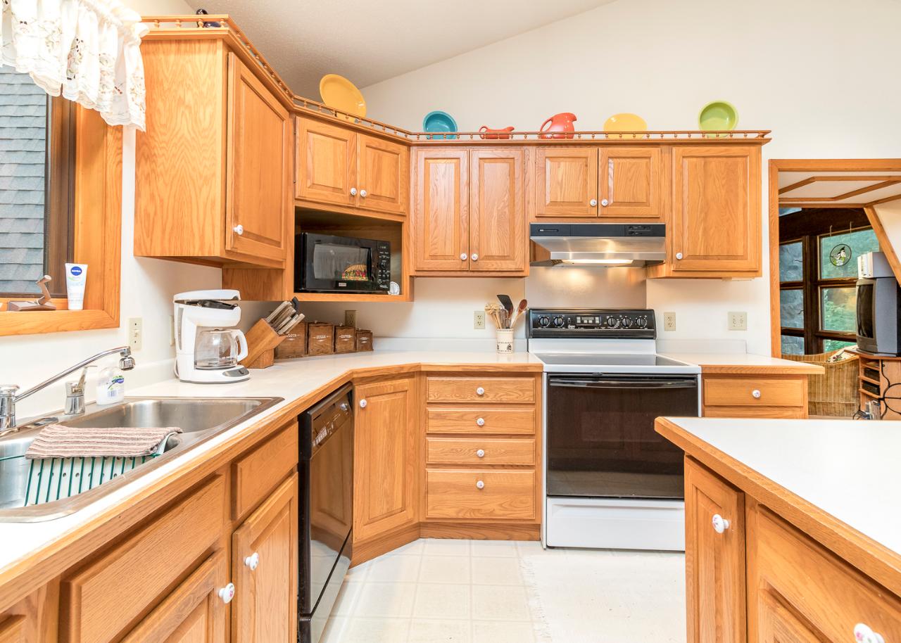 7601 East Armour Lake Road Presque Isle, WI 54557 - Photo 12 of 46 Gallery Image 12