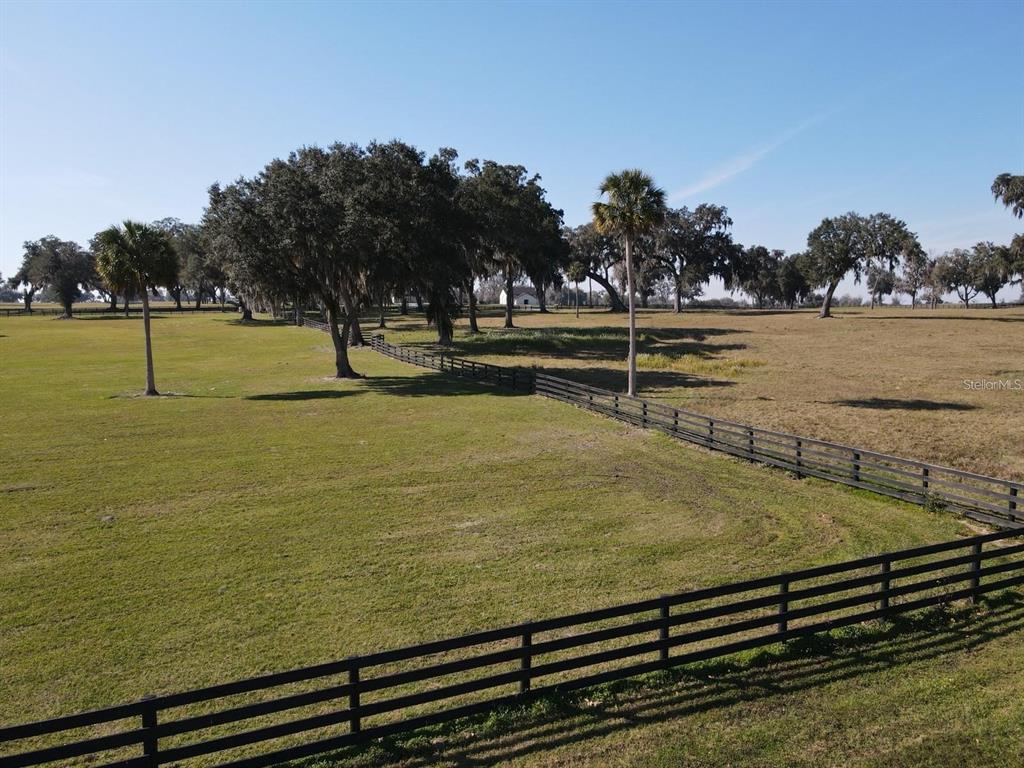 Southeast 61st Terrace Road, Unit 15 Summerfield, FL 34491 - Photo 6 of 18 Gallery Image 6