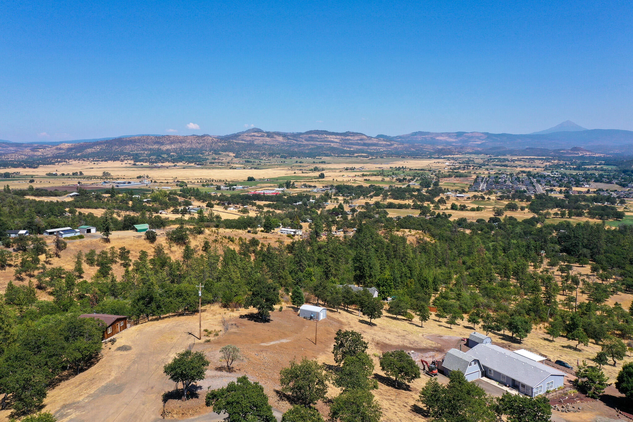 79 Regent Place Eagle Point, OR 97524 - Photo 34 of 38 DJI_0315