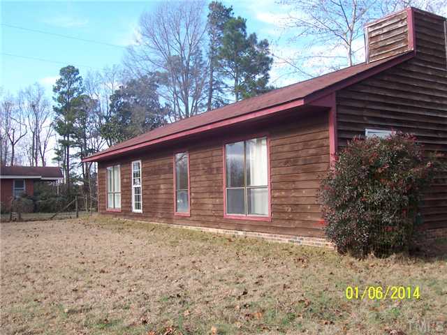 313 Barbour Road Smithfield, NC 27577 - Photo 2 of 5 Gallery Image 2