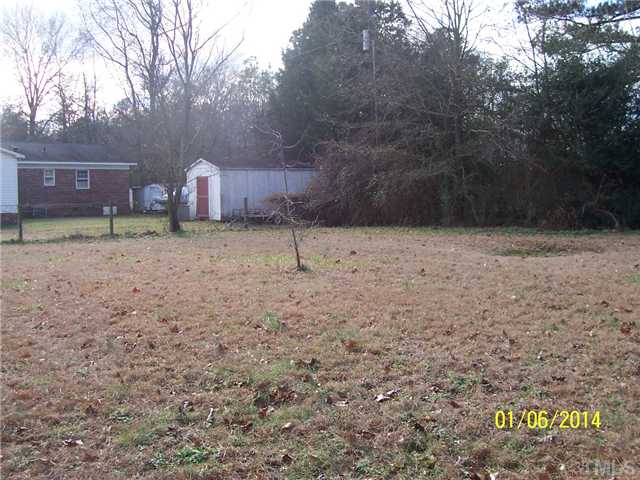 313 Barbour Road Smithfield, NC 27577 - Photo 4 of 5 Gallery Image 4