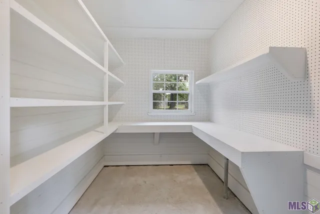 $385,000 | 11321 Highway 22, St. Amant, LA 70774