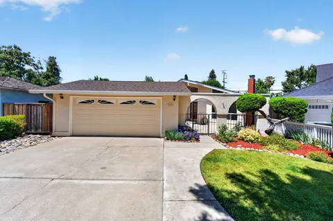 $1,569,000 | 879 El Rio Drive, San Jose, CA 95125