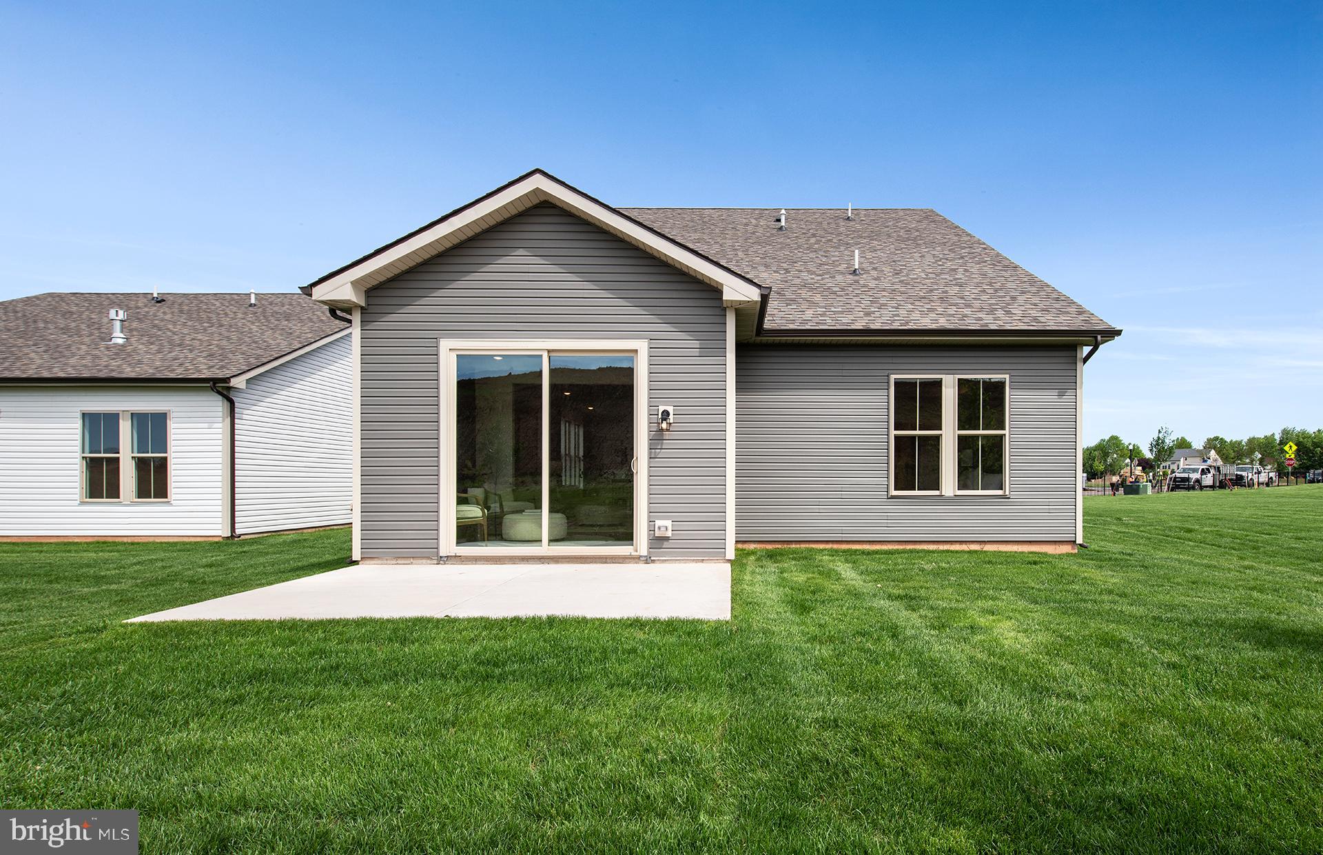 1056 Wright Street Hatfield, PA 19440 - Photo 2 of 28