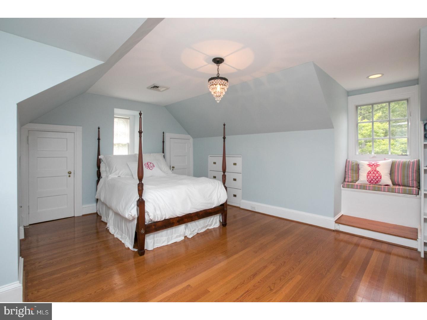 523 Chews Landing Road Haddonfield, NJ 08033 - Photo 18 of 25 Bedroom 2
