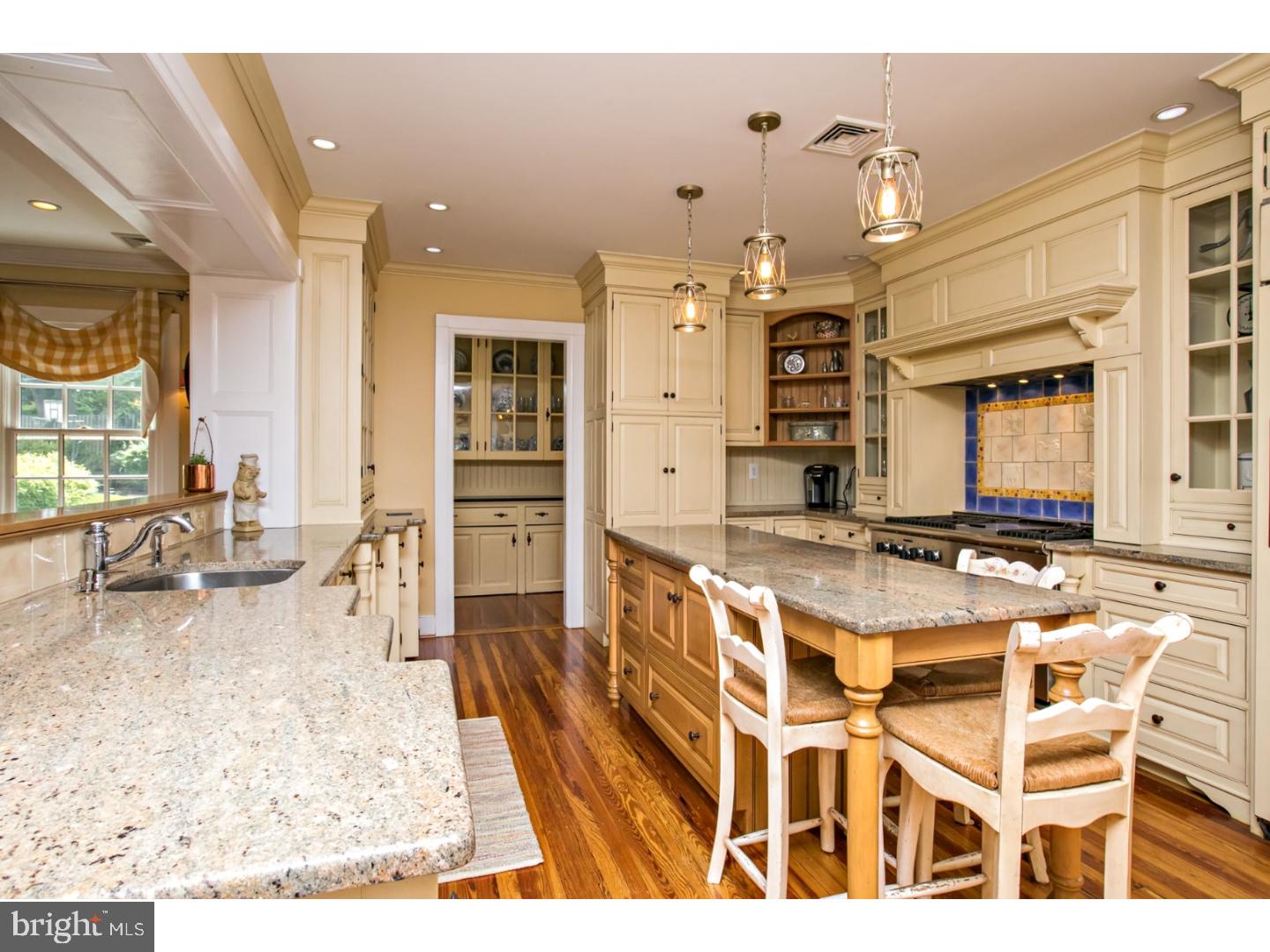 523 Chews Landing Road Haddonfield, NJ 08033 - Photo 8 of 25 Kitchen