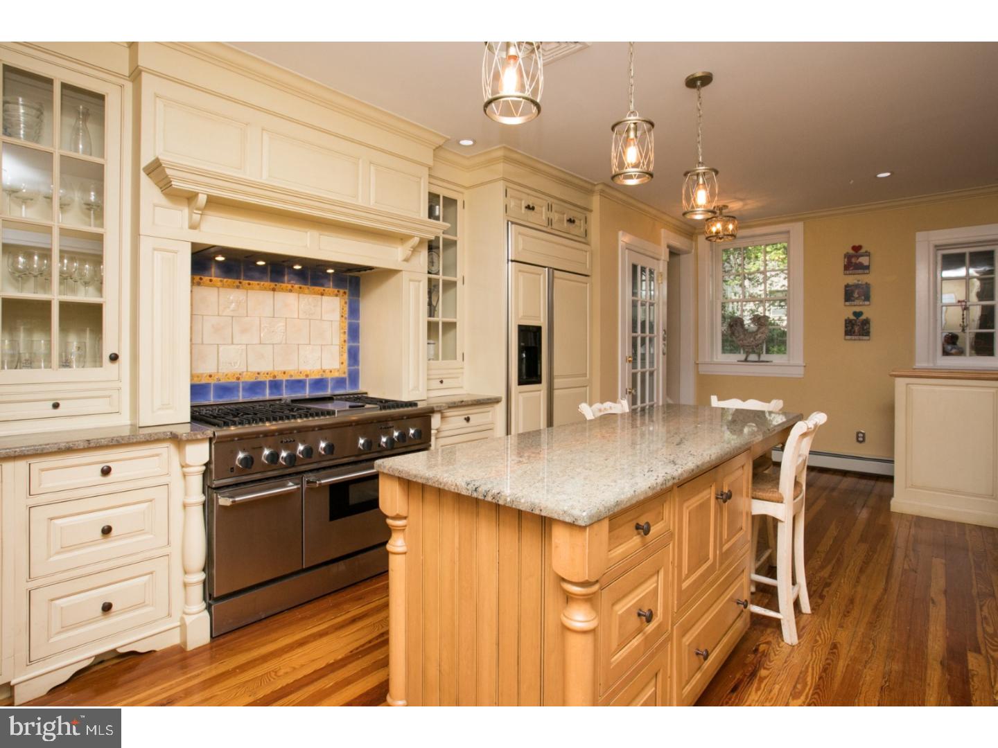 523 Chews Landing Road Haddonfield, NJ 08033 - Photo 9 of 25 Kitchen