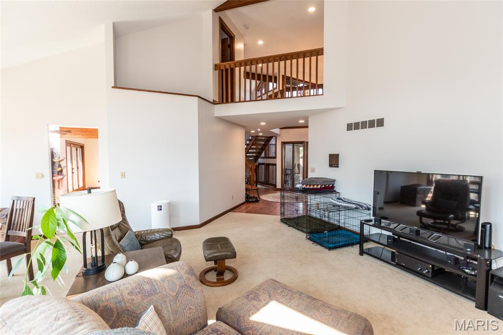1570 Paradise Valley Drive High Ridge, MO 63049 - Photo 13 of 40