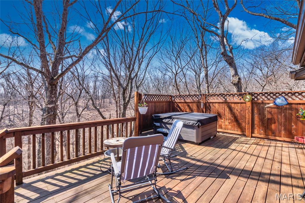 1570 Paradise Valley Drive High Ridge, MO 63049 - Photo 27 of 40