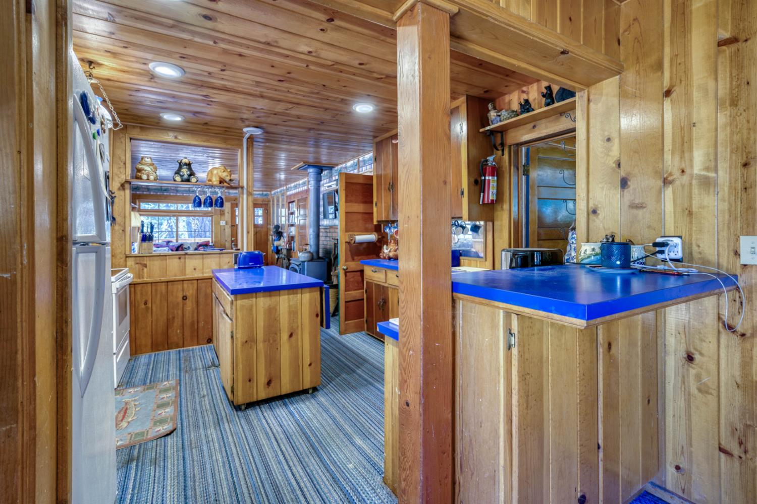 61504 Huntington Lake Road, Unit 6 Mono Hot Springs, CA 93642 - Photo 27 of 49