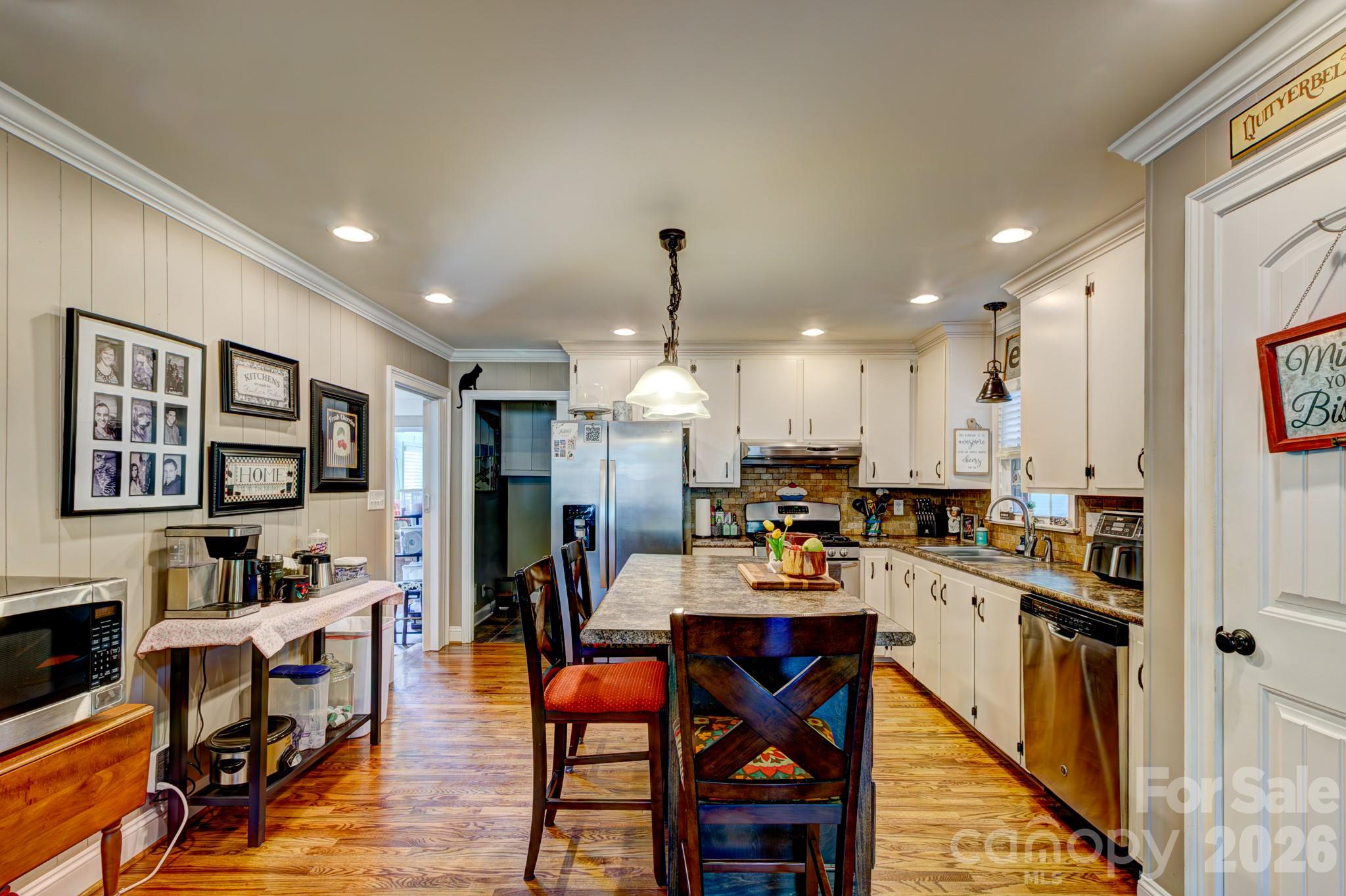 113 Delview Drive Cherryville, NC 28021 - Photo 9 of 26 a large kitchen with lots of counter space and furniture