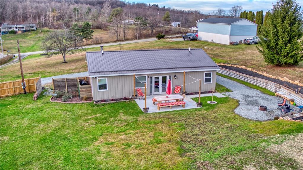 649 Buchanan Road Normalville, PA 15469 - Photo 3 of 25
