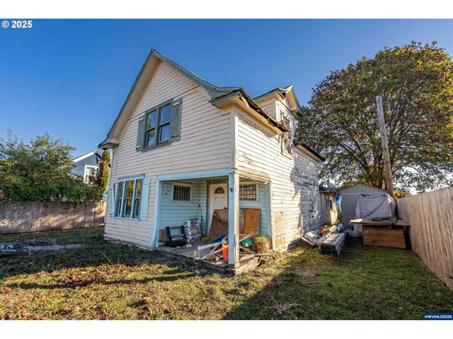 $179,900 | 109 South Trade Street, Amity, OR 97101