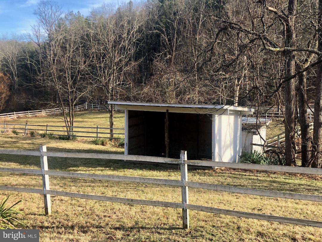 950 Ebenezer Church Road Gore, VA 22637 - Photo 16 of 25 2 small paddocks and run in shed