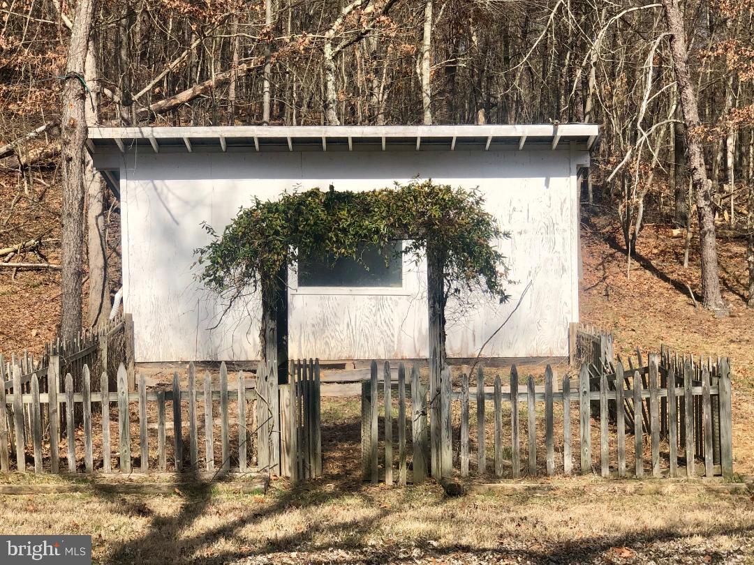 950 Ebenezer Church Road Gore, VA 22637 - Photo 18 of 25 Outbuilding with concrete floor