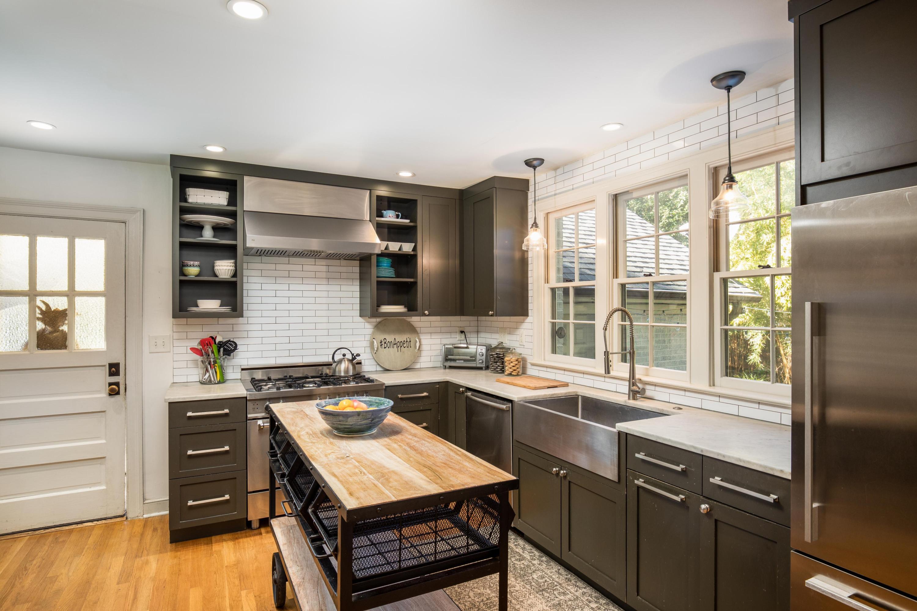 6 Sheridan Road Charleston, SC 29407 - Photo 3 of 38 1K7A9375-Edit