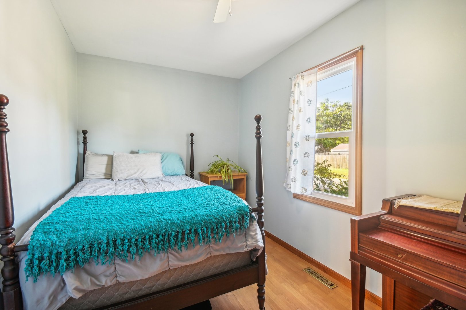 2900 Gabriel Avenue Zion, IL 60099 - Photo 21 of 52 a bedroom with a bed window and a window