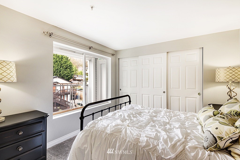 3318 30th Avenue Southwest, Unit B701 Seattle, WA 98126 - Photo 11 of 18