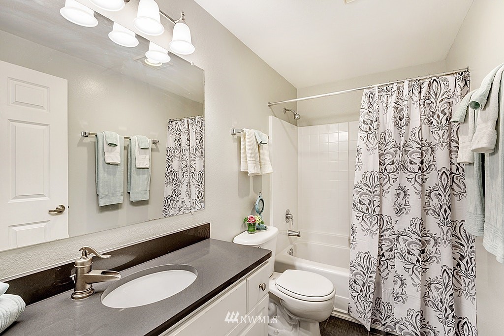 3318 30th Avenue Southwest, Unit B701 Seattle, WA 98126 - Photo 12 of 18