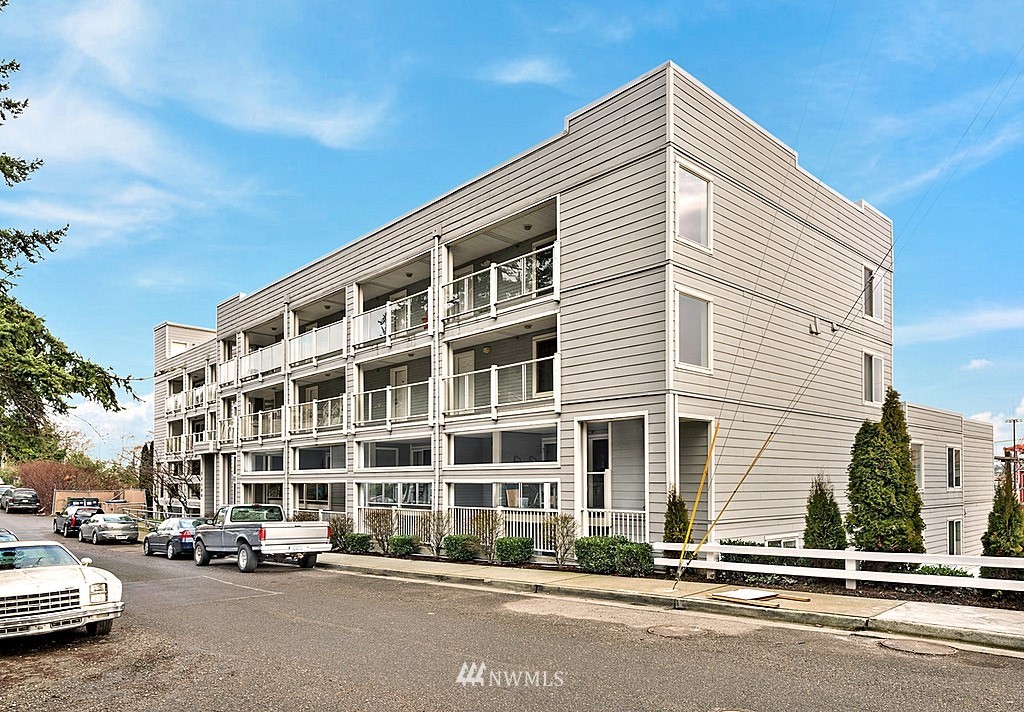 3318 30th Avenue Southwest, Unit B701 Seattle, WA 98126 - Photo 18 of 18