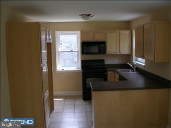 12 East Rose Valley Road Wallingford, PA 19086 - Photo 3 of 6