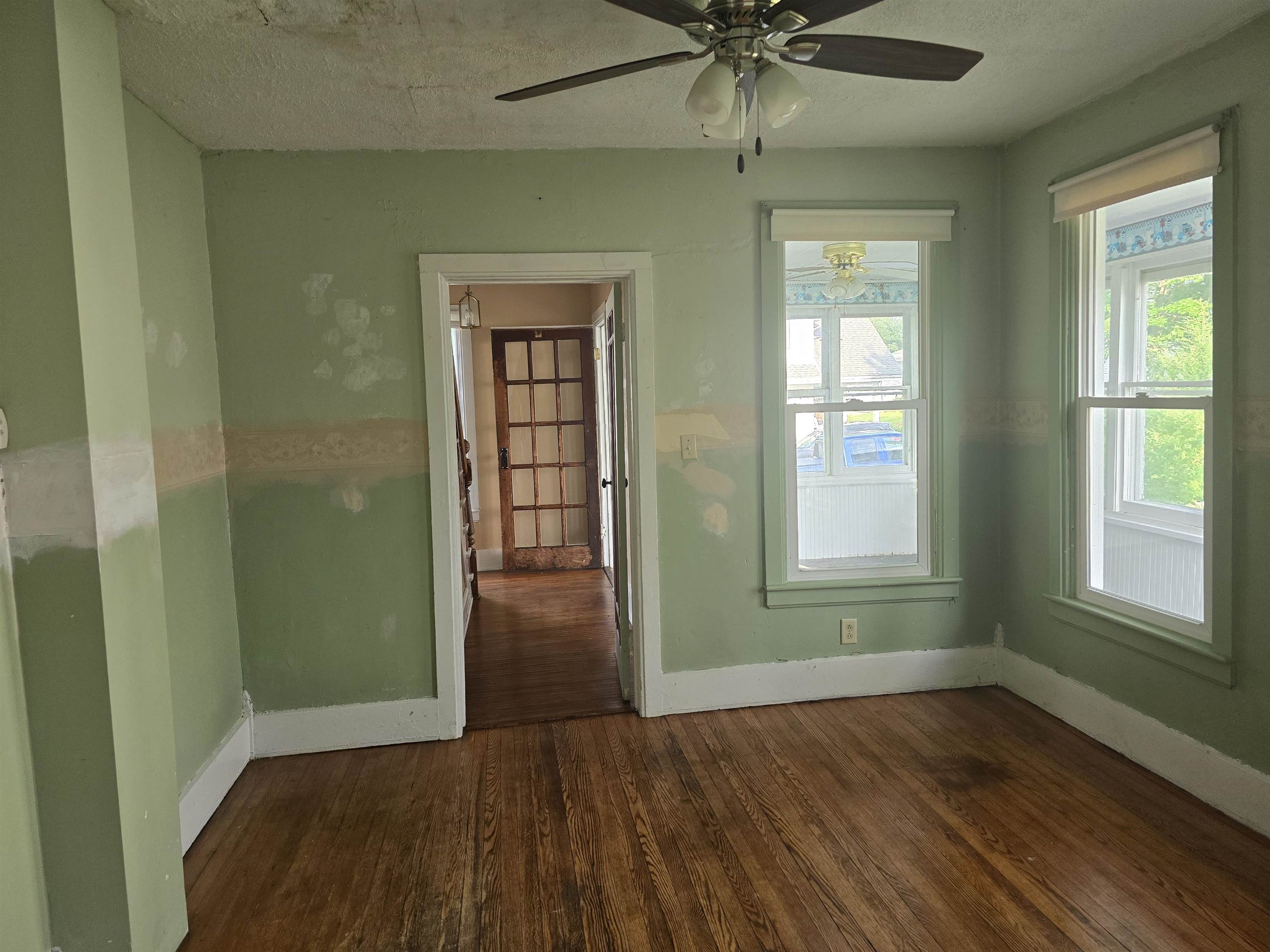 335 South Adams Street Lancaster, WI 53813 - Photo 10 of 25