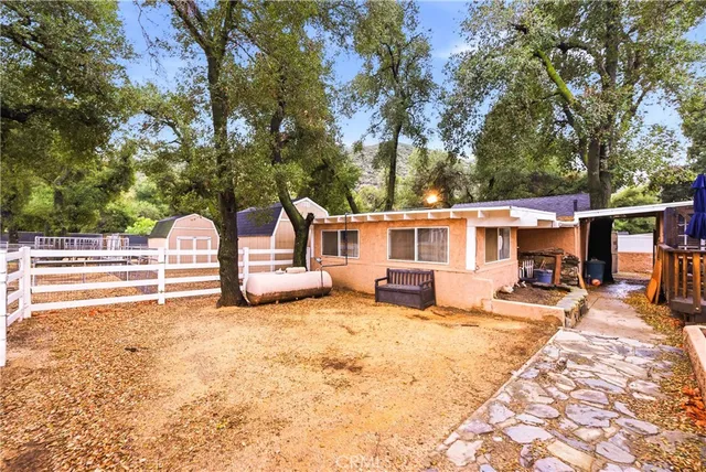 $499,000 | 39608 Calle Cascada, Green Valley, CA 91390