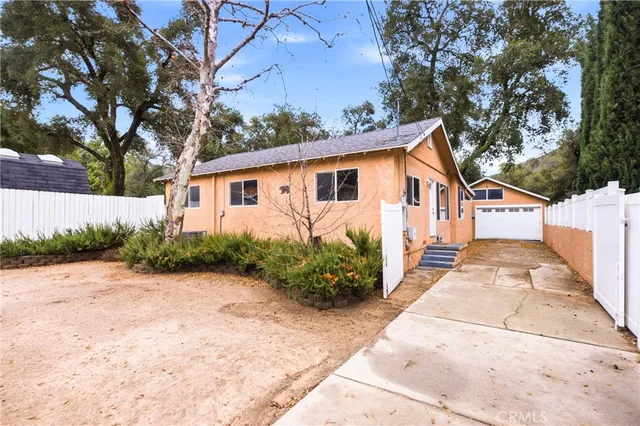 $499,000 | 39608 Calle Cascada, Green Valley, CA 91390