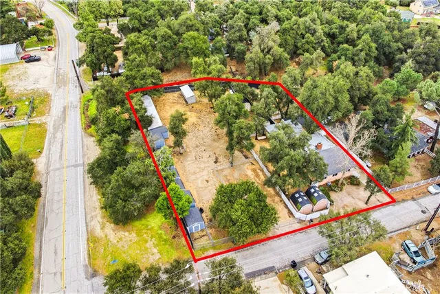 $499,000 | 39608 Calle Cascada, Green Valley, CA 91390