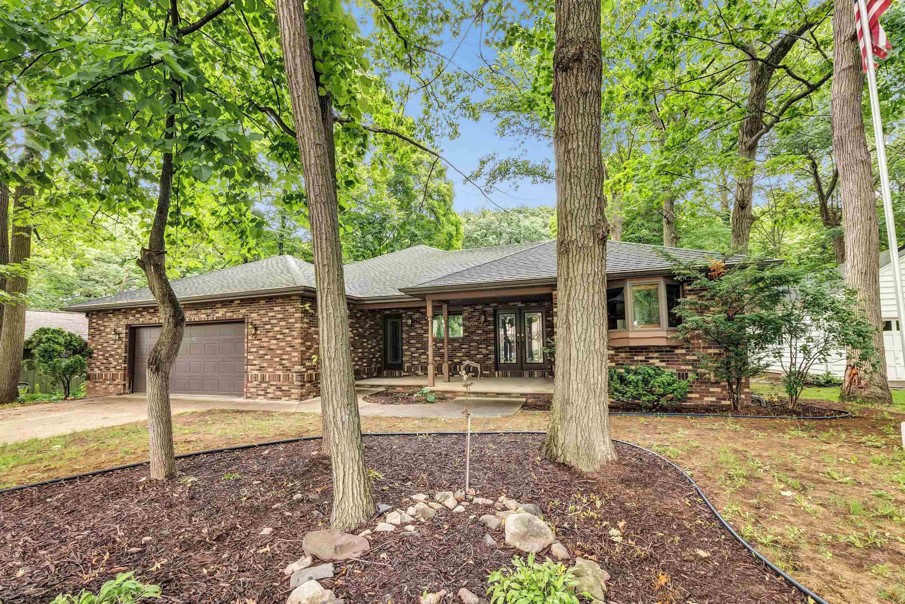 2208 Gmeiner Road Appleton, WI 54915 - Photo 1 of 1 Gallery Image 1