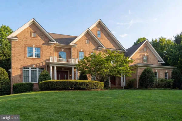 $2,599,900 | 2584 Vintage Crest Lane, Oakton, VA 22124