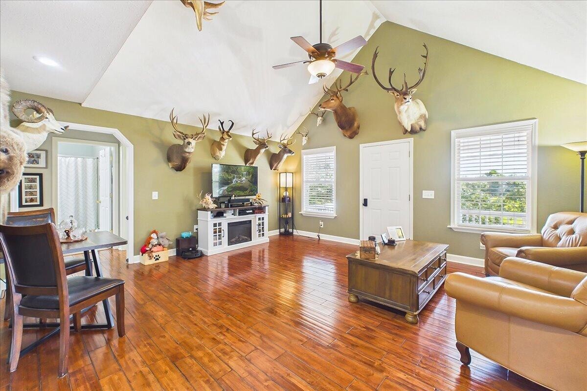 894 Crosby Lane Spring City, TN 37381 - Photo 10 of 58