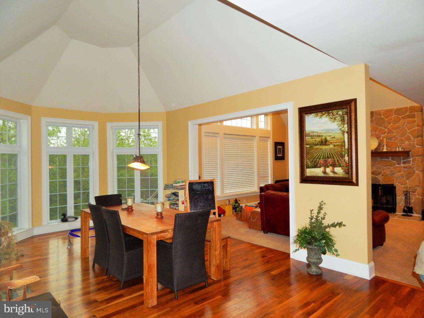 1521 High Country Road Downingtown, PA 19335 - Photo 9 of 25 Breakfast Room