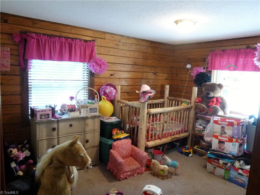 3057 Pierce Meadow Road Denton, NC 27239 - Photo 15 of 25 Second bedroom