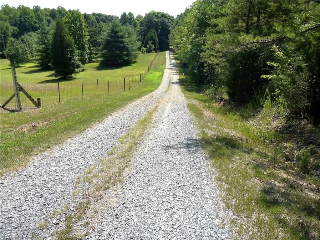 3057 Pierce Meadow Road Denton, NC 27239 - Photo 24 of 25 4/10th mile private drive
