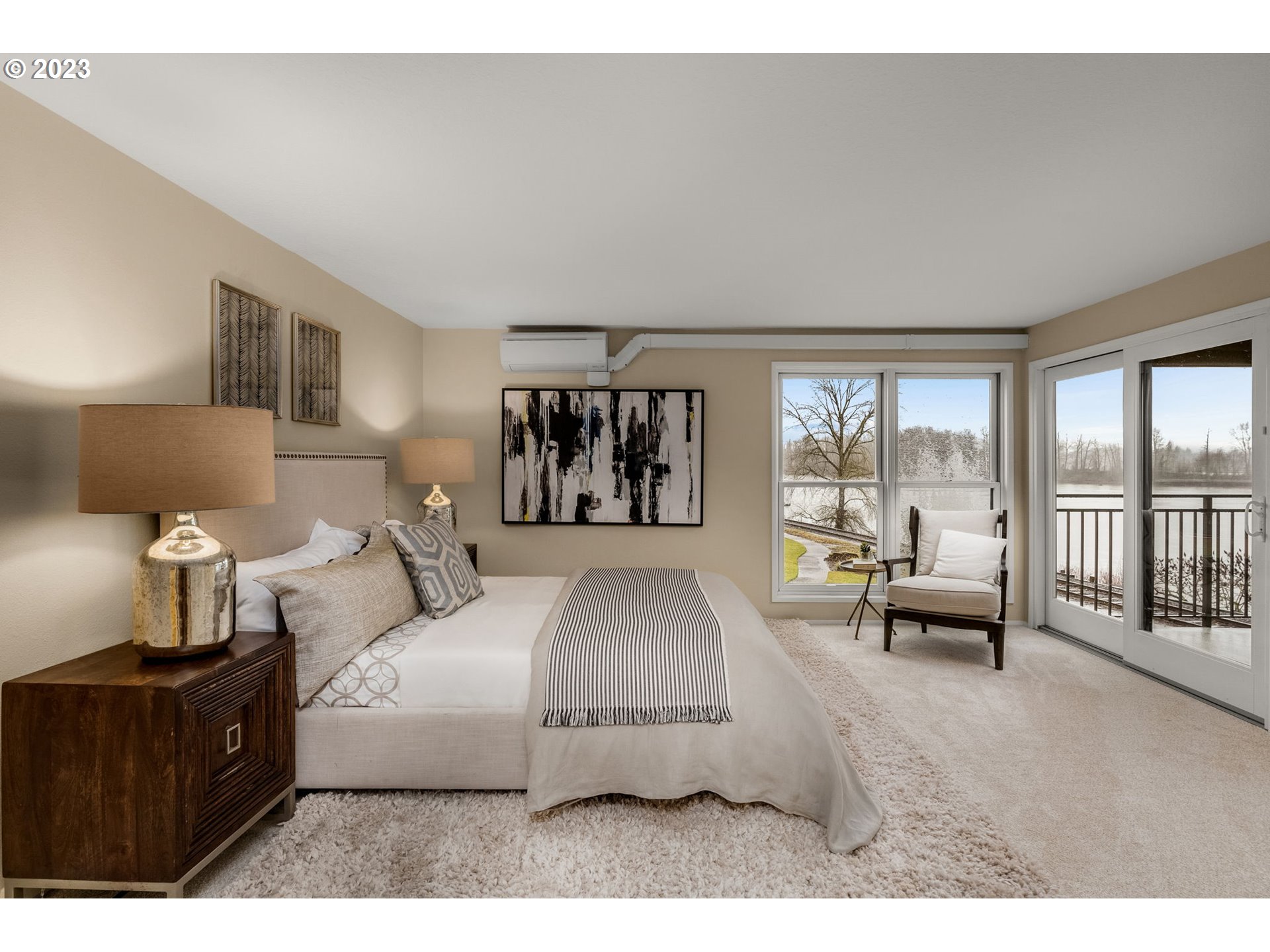 5630 South Riverside Lane, Unit 17 Portland, OR 97239 - Photo 19 of 32 Gallery Image 19