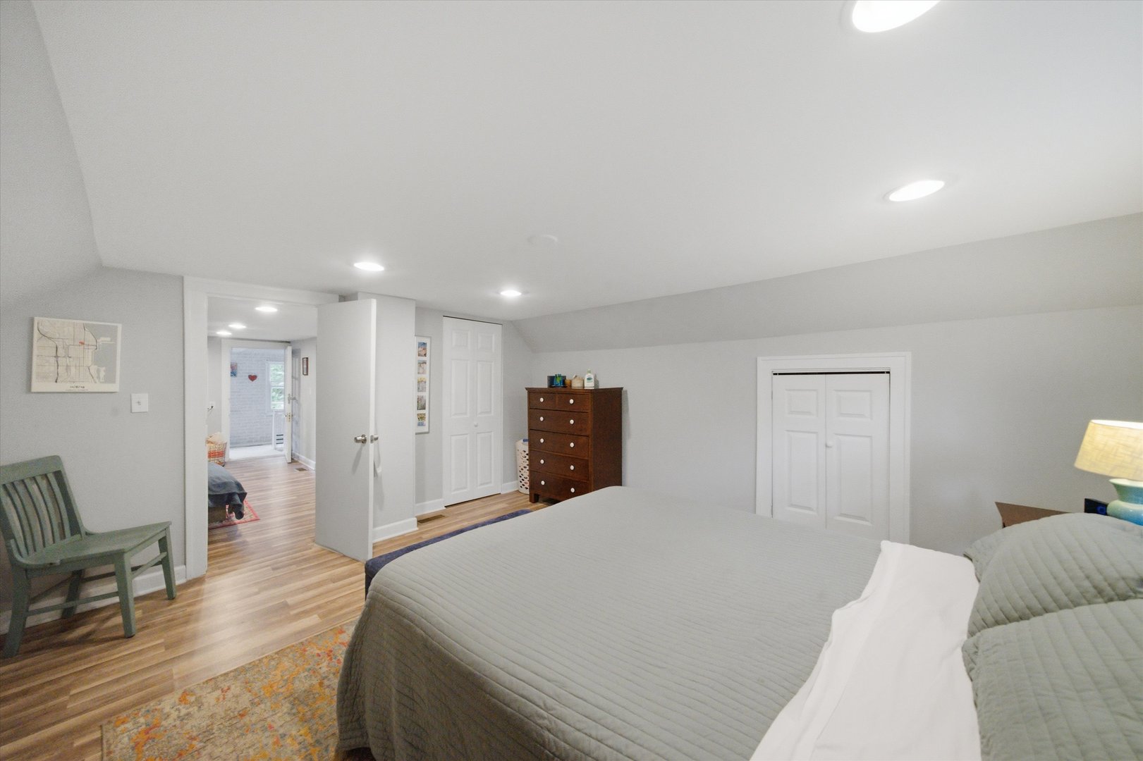 2137 West Rice Street, Unit 2 Chicago, IL 60622 - Photo 9 of 21 Gallery Image 9