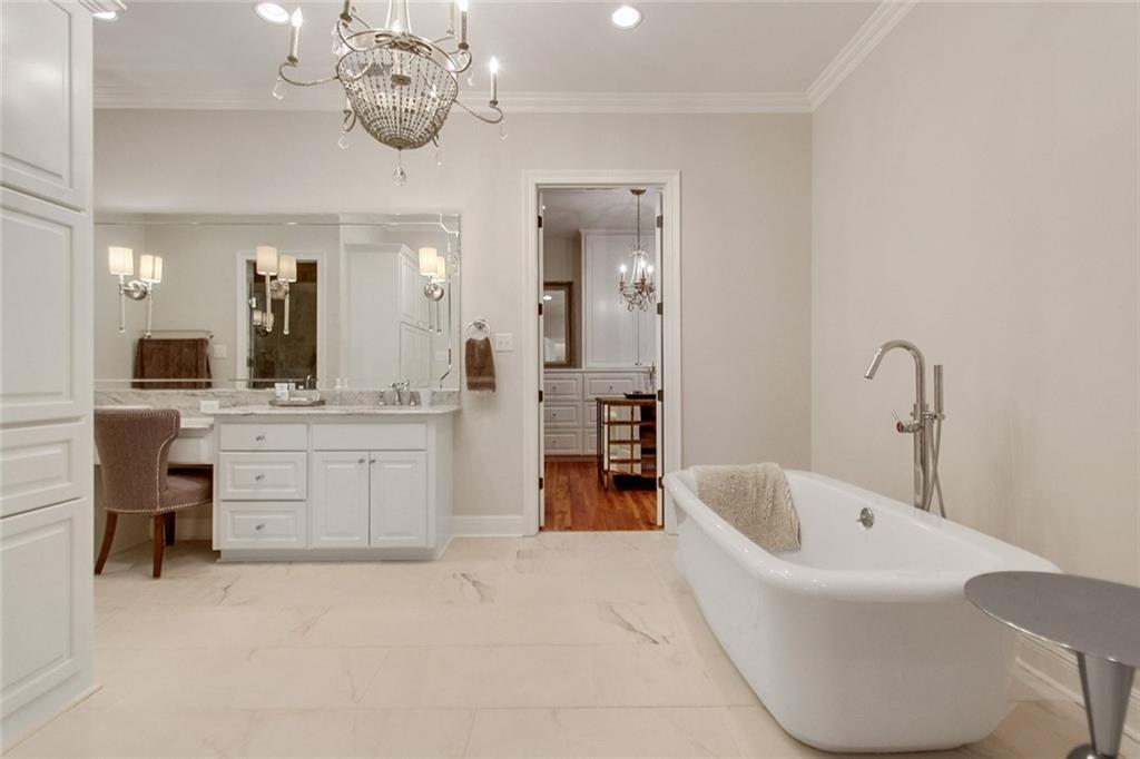 3803 Rue Left Bank Alexandria, LA 71303 - Photo 11 of 20 Gallery Image 11