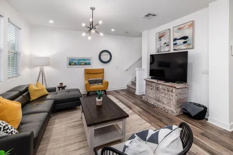 $925,000 | 1115 Sea Glass Way, Oceanside, CA 92054