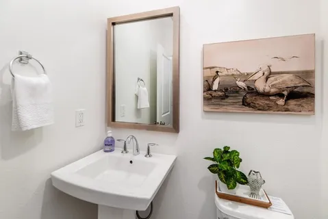 $925,000 | 1115 Sea Glass Way, Oceanside, CA 92054