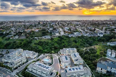 $925,000 | 1115 Sea Glass Way, Oceanside, CA 92054