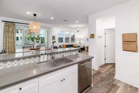 $925,000 | 1115 Sea Glass Way, Oceanside, CA 92054