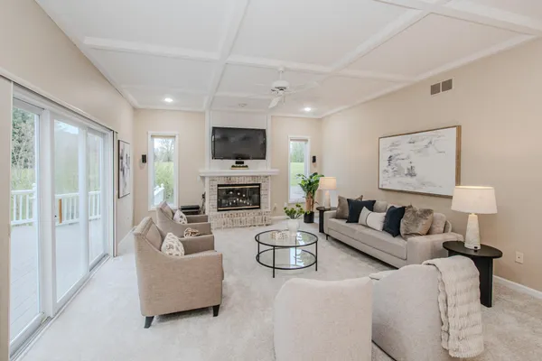 $799,900 | 9640 Cambridge Drive, Saline, MI 48176