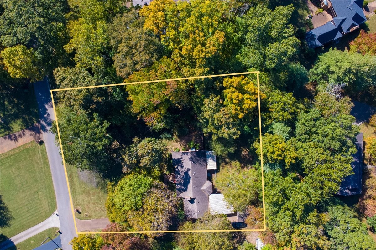104 Kemper Court Springfield, TN 37172 - Photo 37 of 40 a view of a yard