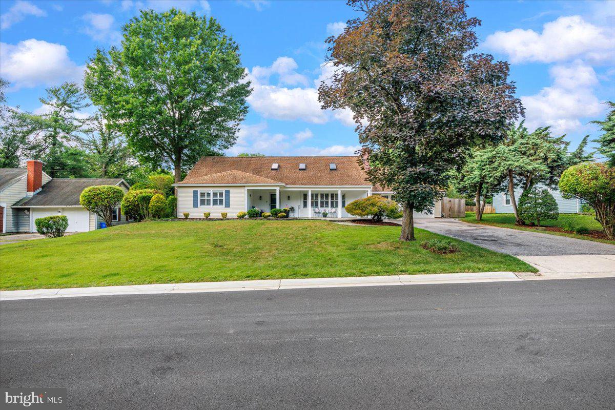12127 Long Ridge Lane Bowie, MD 20715 - Photo 6 of 46 Sited on a lovely lot with nice wide streets