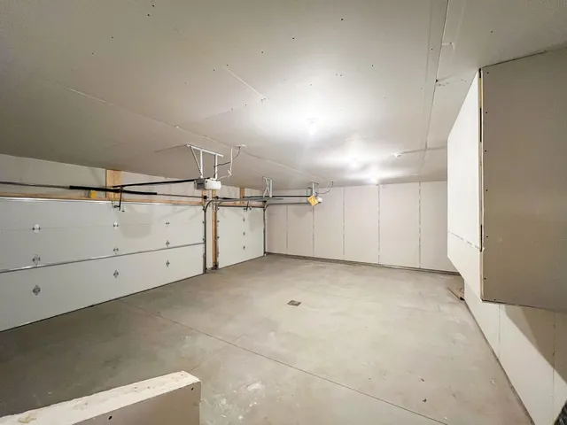 $439,999 | 2832 74th Avenue South, Fargo, ND 58104