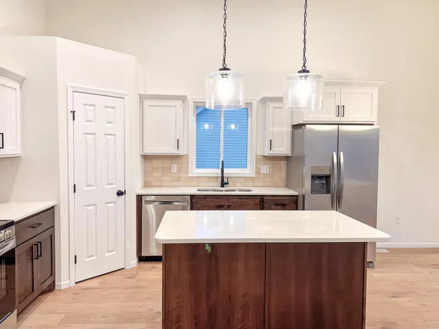 $439,999 | 2832 74th Avenue South, Fargo, ND 58104