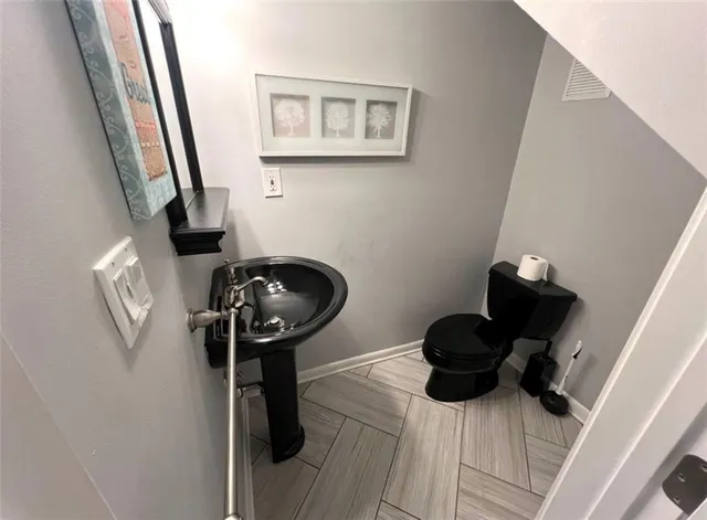 a view of entryway with livingroom and furniture