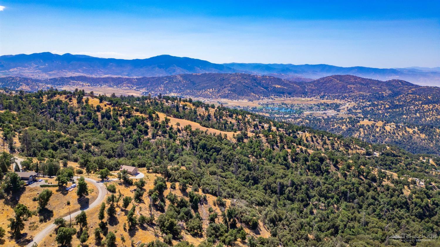 29600 Goldspike Road Tehachapi, CA 93561 - Photo 43 of 49 Gallery Image 43