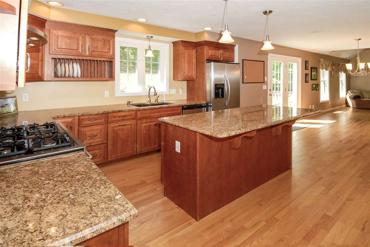 60 Heights Road Barrington, NH 03825 - Photo 11 of 40 Gallery Image 11